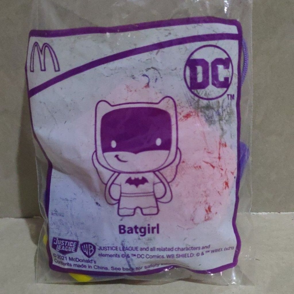 happy meal DC batgirl
