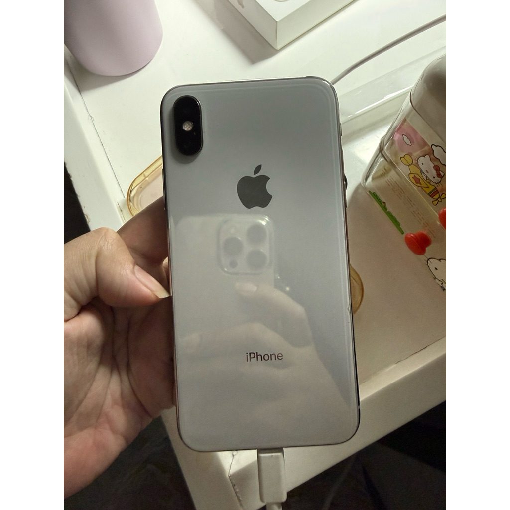 carousel - iPhone X 256GB ex iBox minus LCD pecah (batangan tanpa box dll)