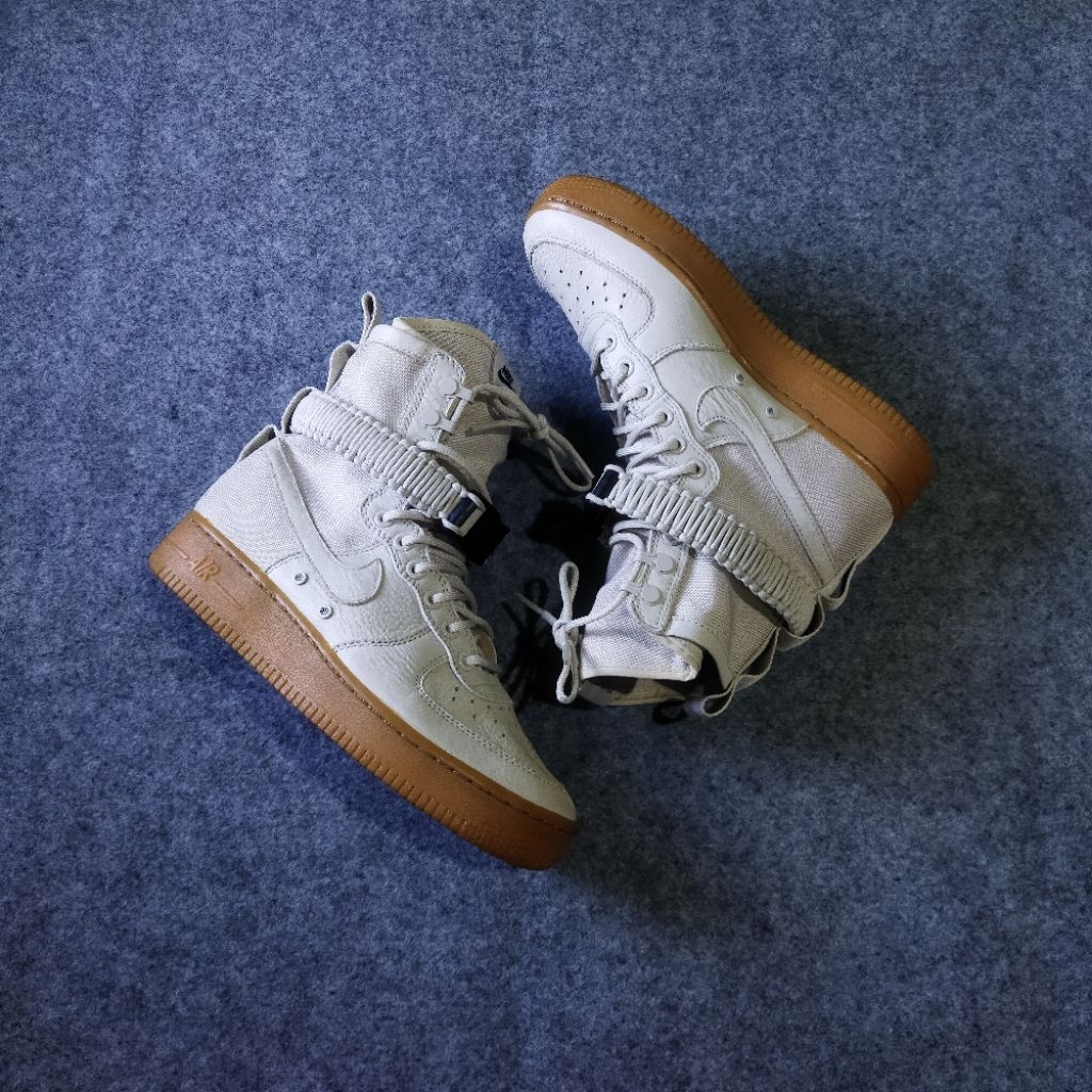 sepatu wanita nike Aef one kulit nyaman dipakai