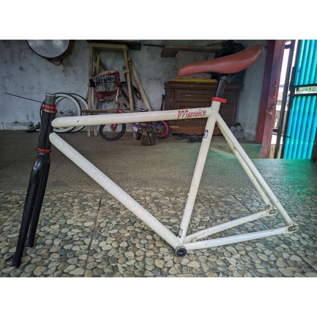 Frameset mongoose maurice
