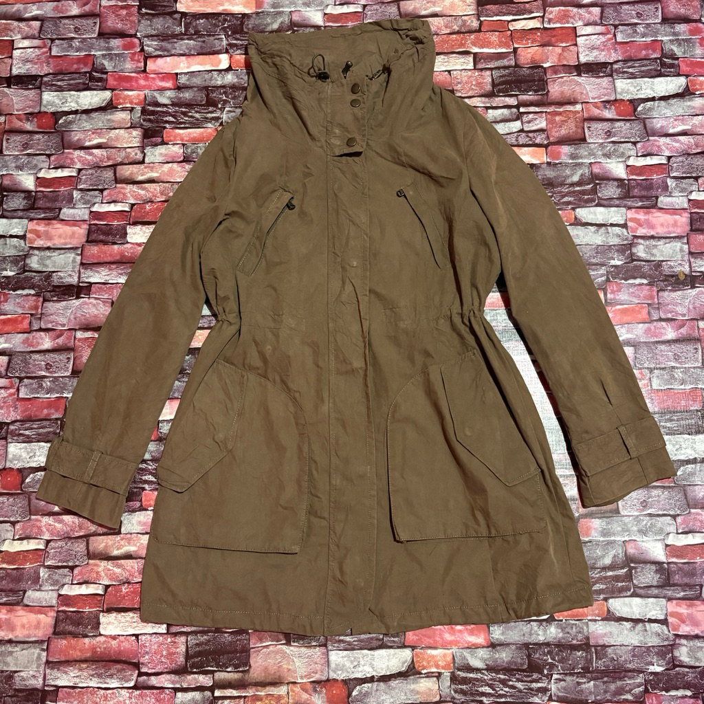 Jaket parka AD HOC ( Size S || Lebar dada 49 CM Panjang 77 CM )