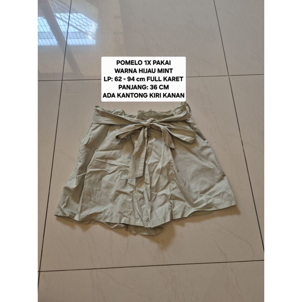 POMELO Shortpants Celana Pendek Mint Pita