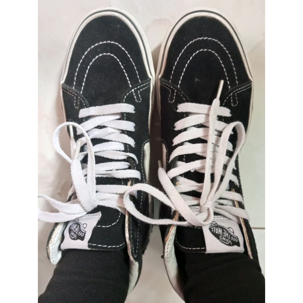 [PRELOVED] Vans Sk8-Hi Original (size 38) High Sneakers Black White Kondisi Prima
