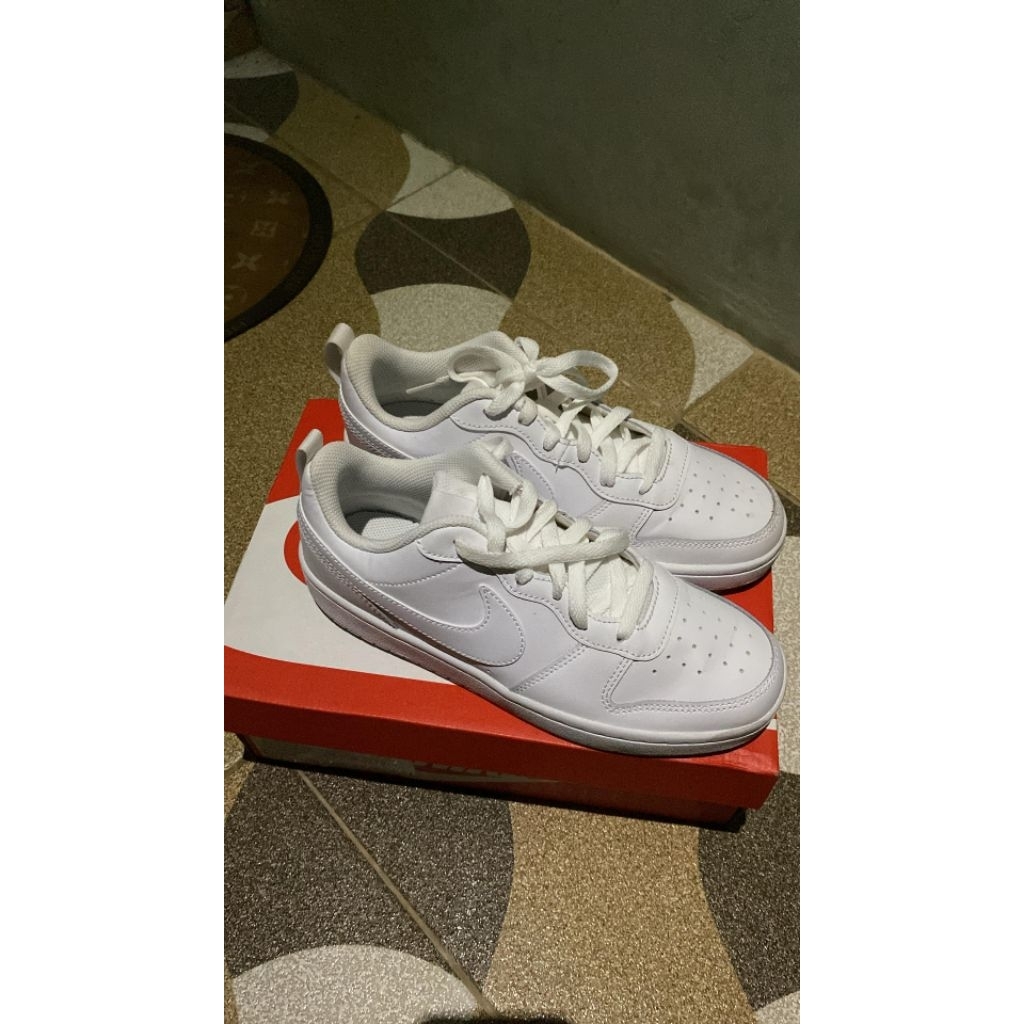 Nike Court Borough Low 2 Women Triple White