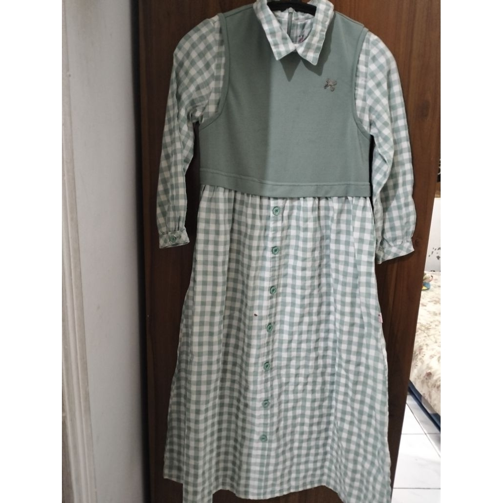 preloved gamis exit girl