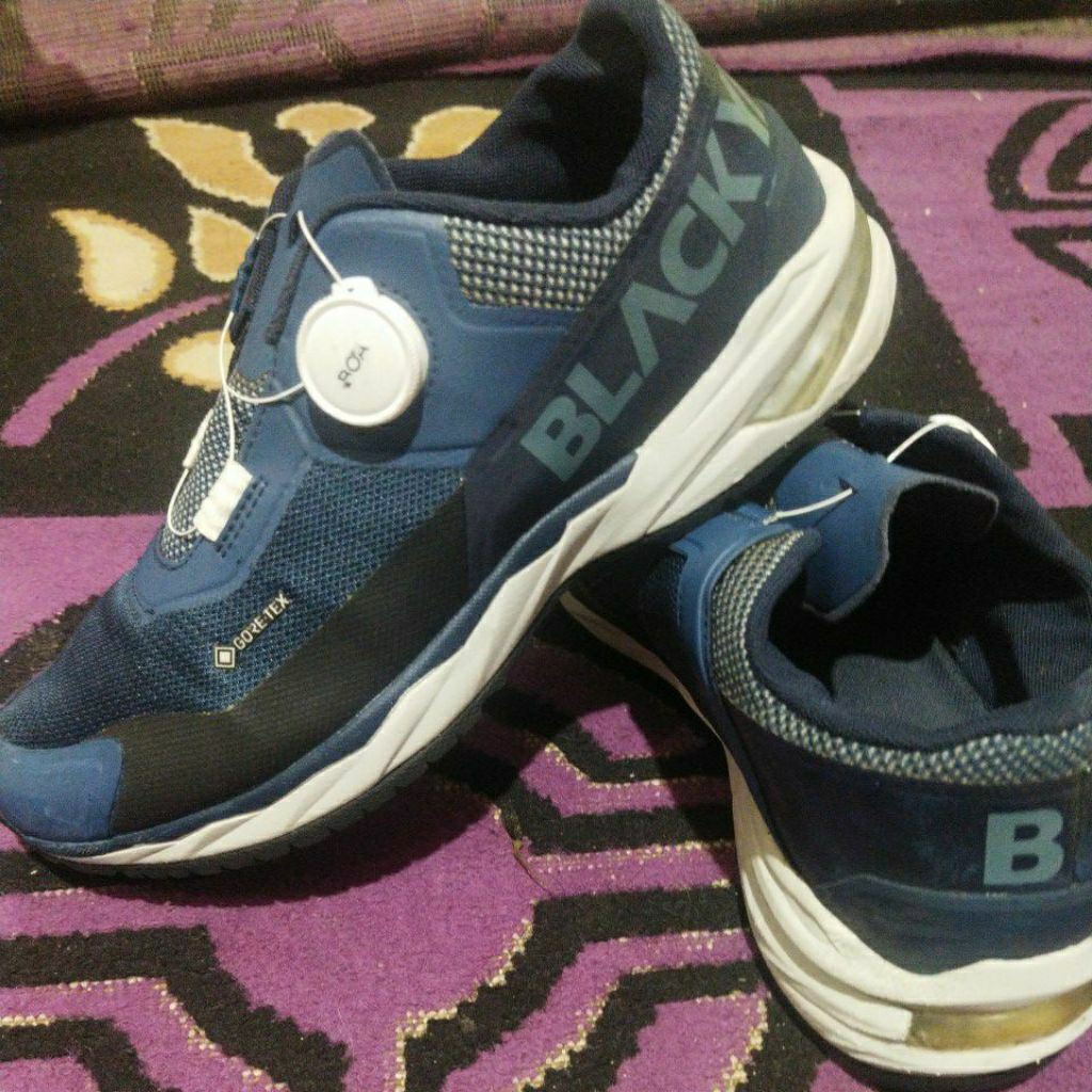Sepatu Outdoor Boa Blackyak Goretex