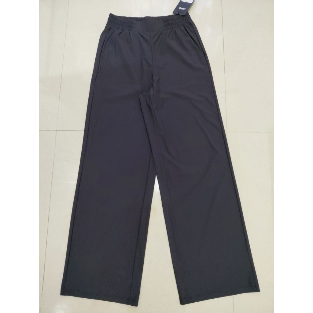 Preloved NEW Celana STL Olahraga Wide Pants Dark Shade Grey Kulot