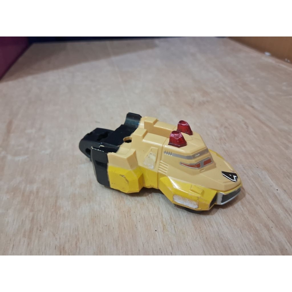 Mainan Jadul Part Zord Yellow Ranger Dekaranger Power Rangers SPD Squad Megazord Part Tangan Robot