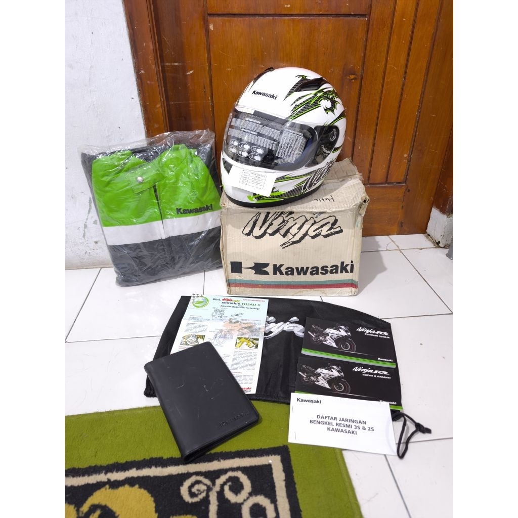 HELM JAKET BUKU PANDUAN SERVIS DOMPET ORIGINAL KAWASAKI NINJA RR R SS 150 2TAK