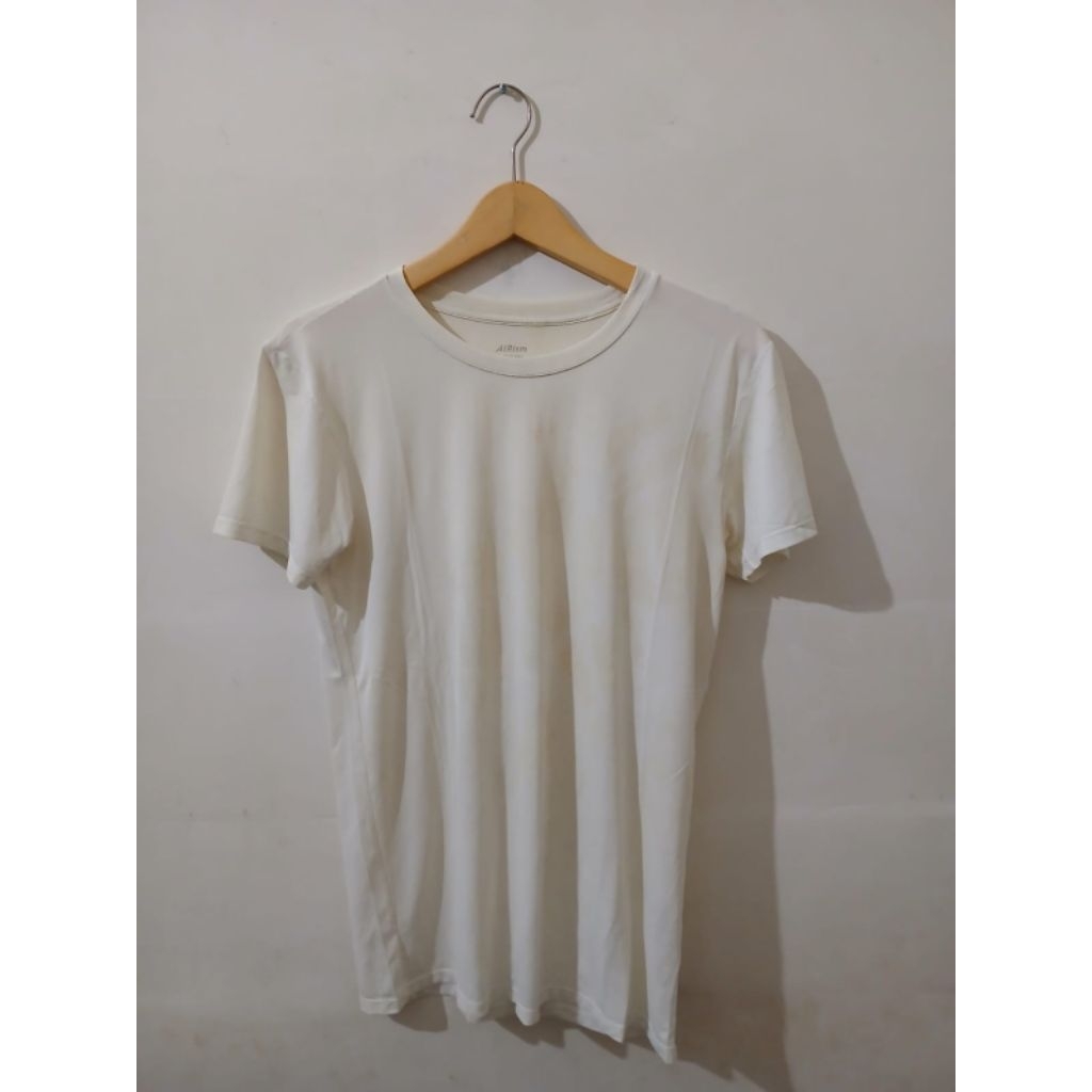 Baju Uniqlo Airism