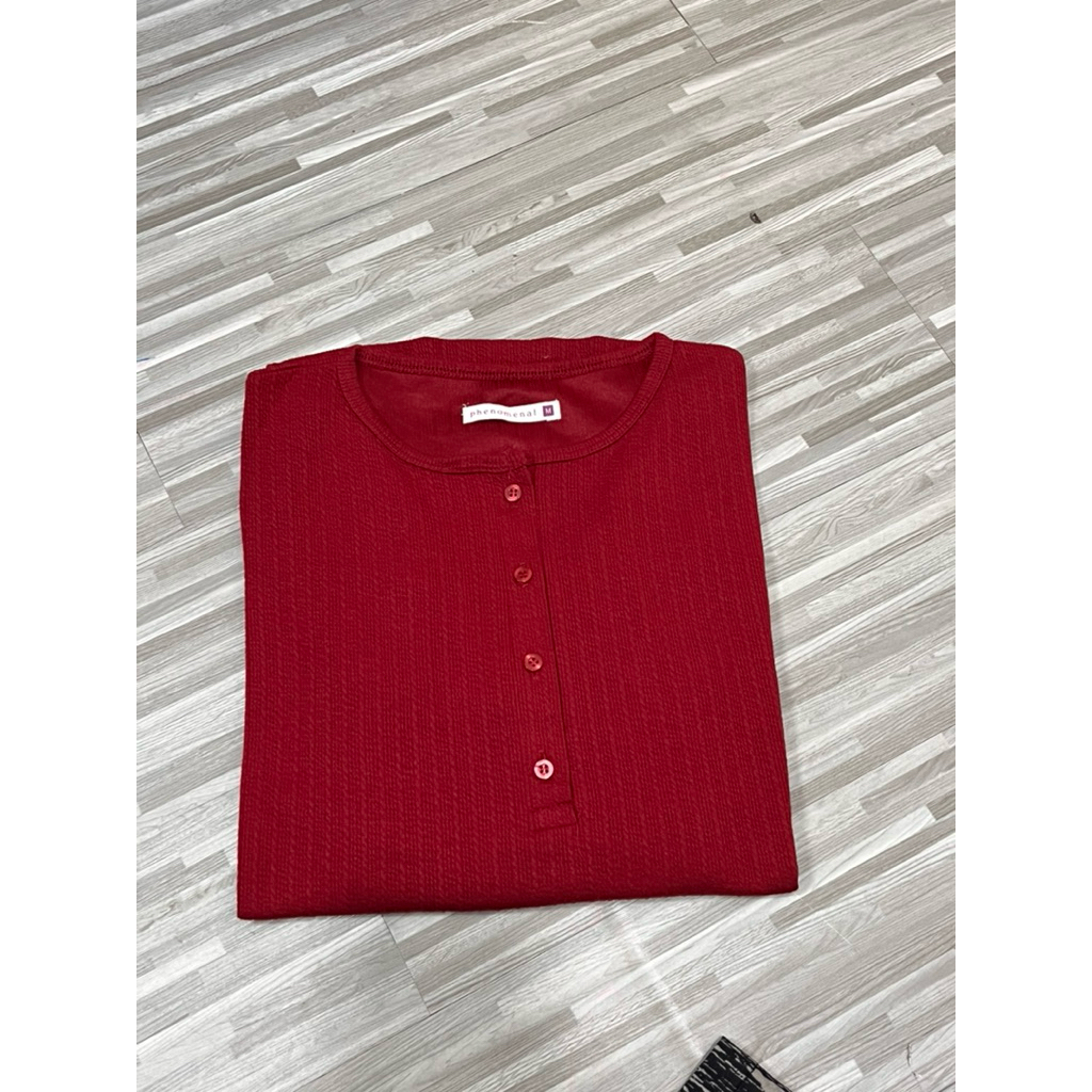 kaos lengan panjang Phenomenal
