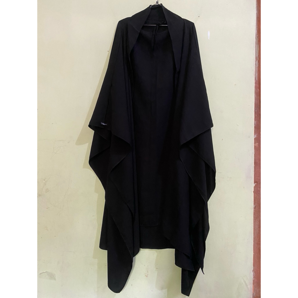 [preloved] Shofwah French Khimar Jetblack by Niqata