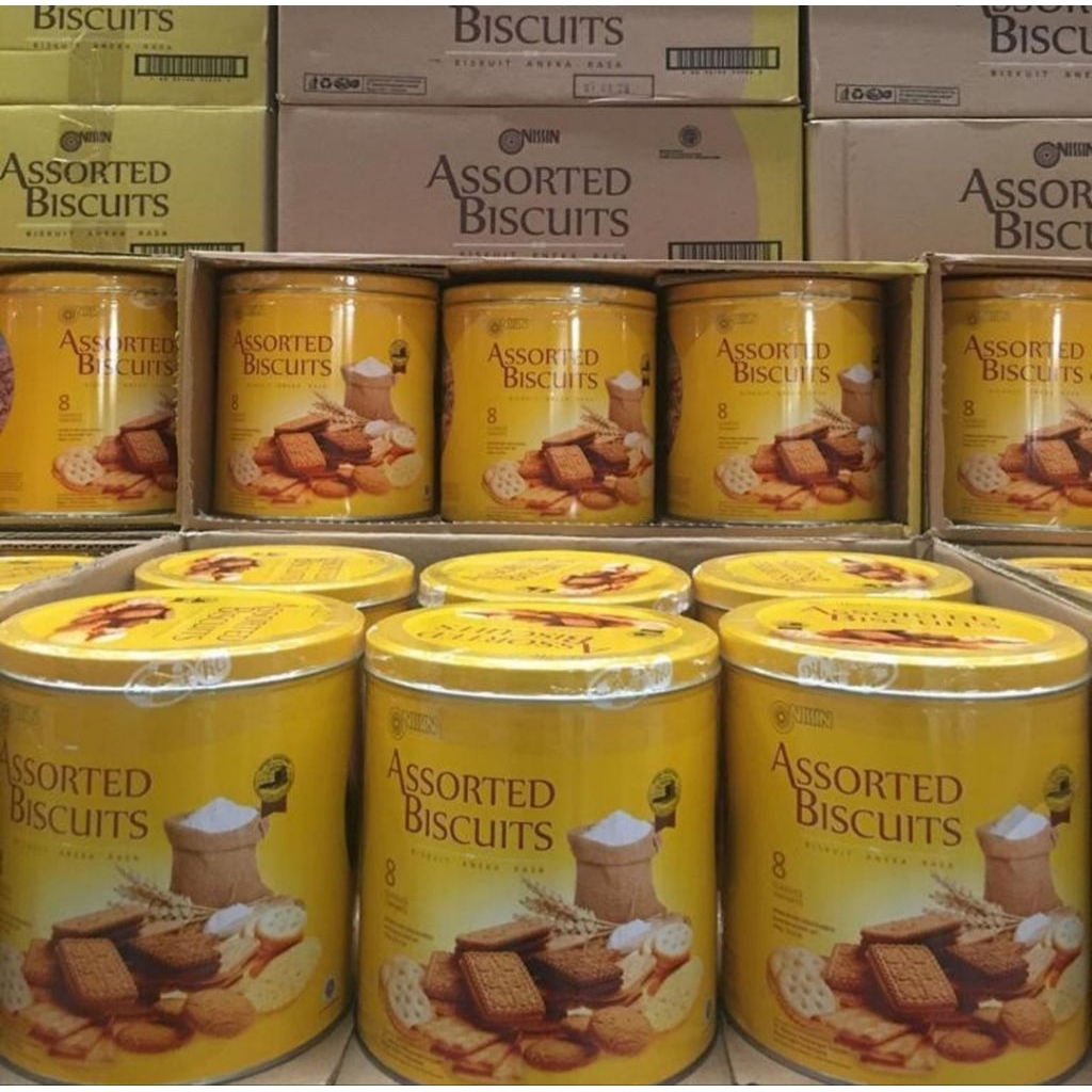 Nissin Biskuit Assorted Yellow Kaleng 650 gr
