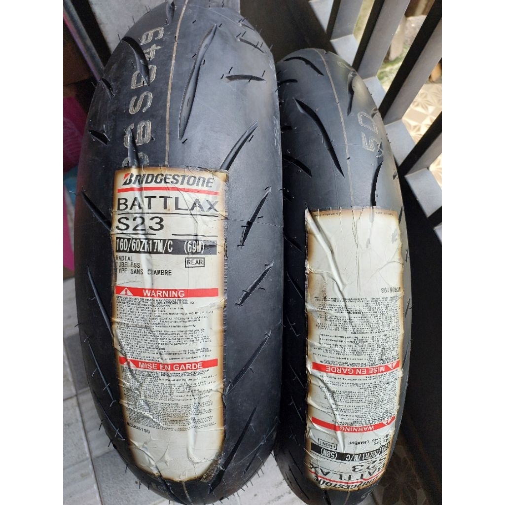 battlax s23. 160/60-17 & 120/70-17 baru