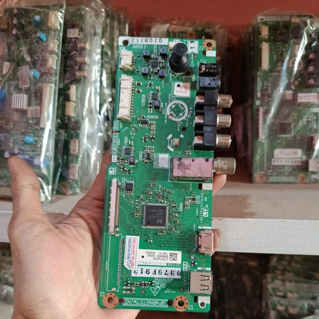 MB MAINBOARD TV SHARP LC-40LE185I 40LE1851 40LE185I