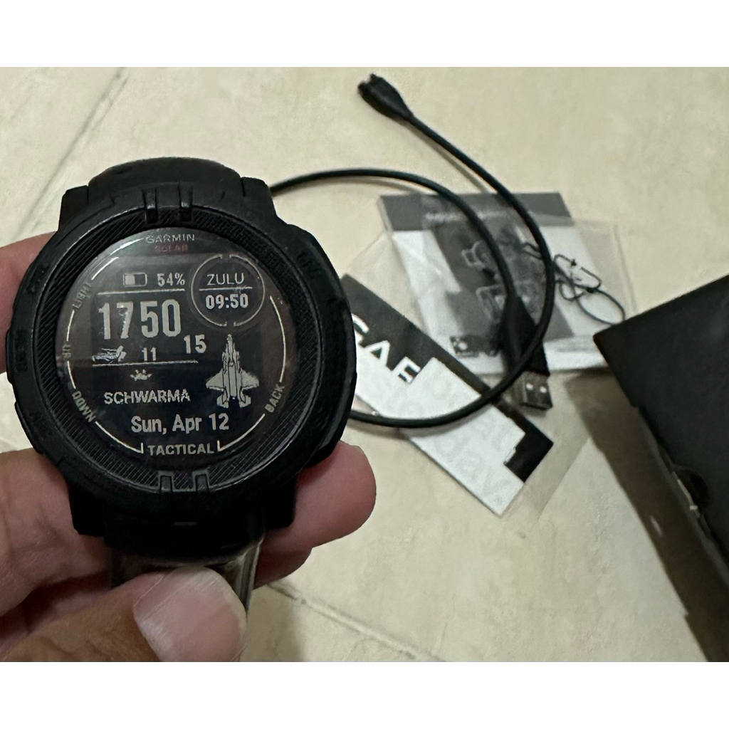 Preloved Garmin Instinct 2 Solar Tactical Original, warna hitam, Second Good Condition