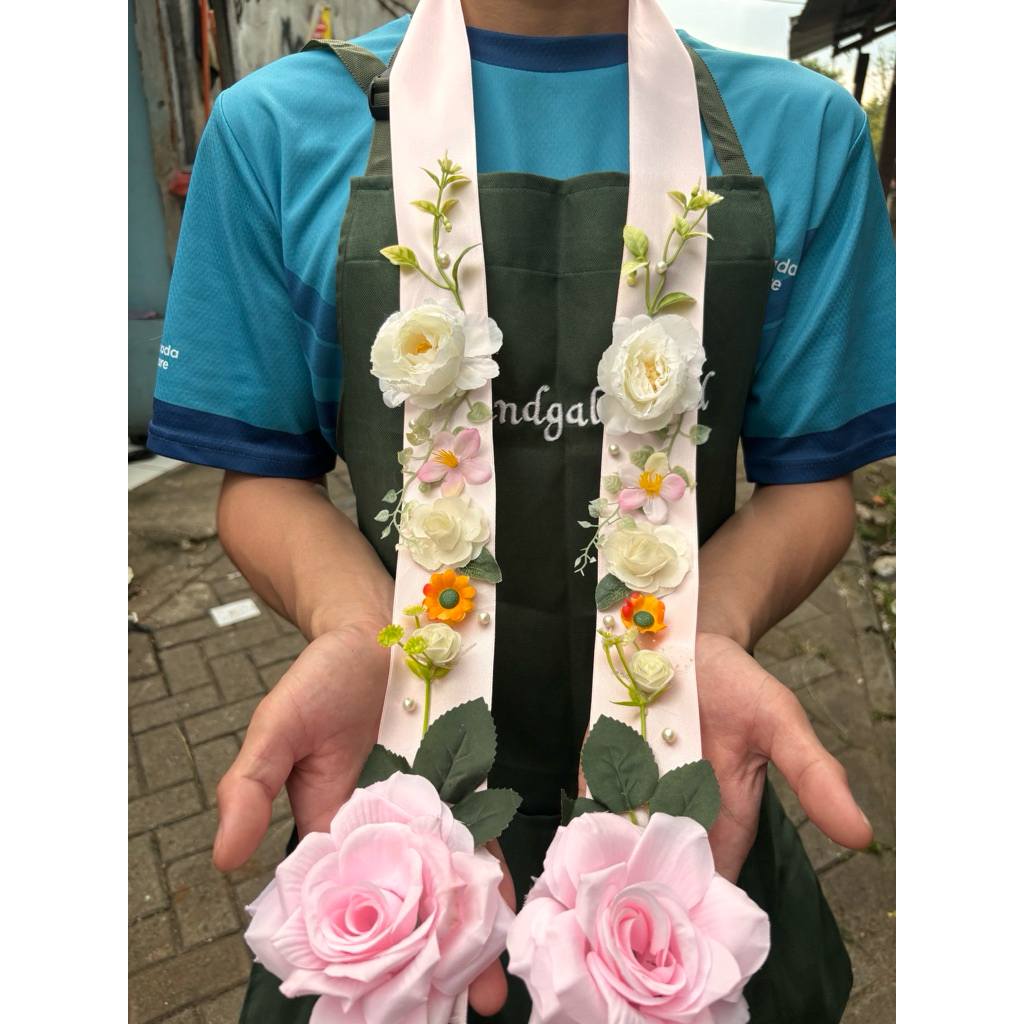 flower sash graduation
