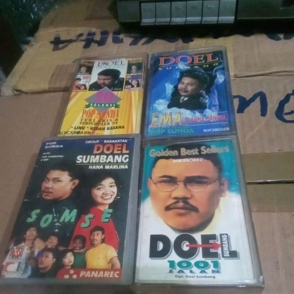 Kaset pita doel sumbang collections