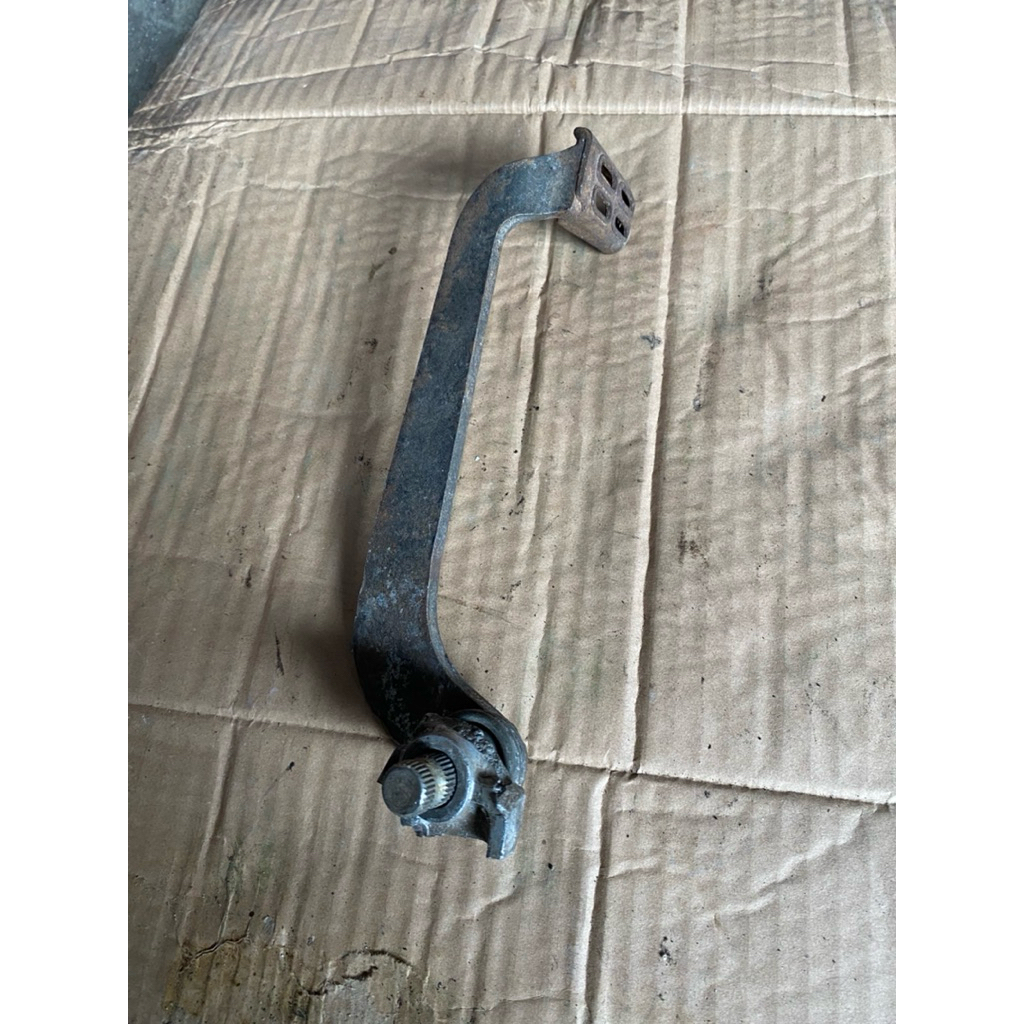 Pedal rem vixion old tromol original copotan