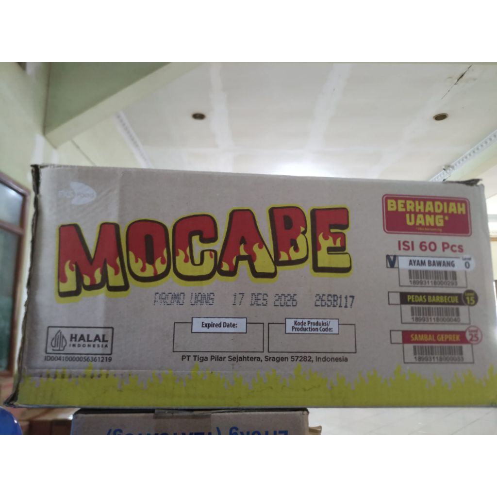MOCABE MAKARONI PEDAS BERHADIAH UANG 1 DUS ISI 60 PCS