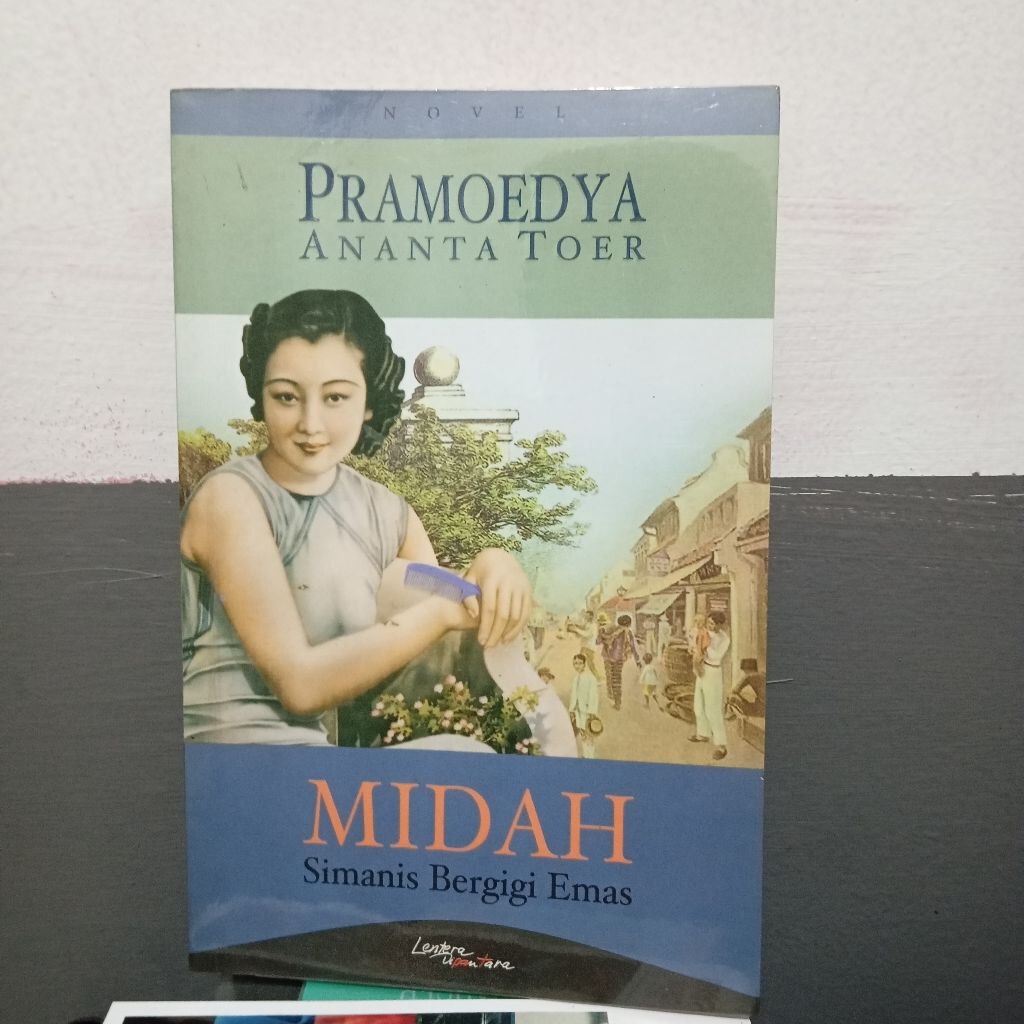 Novel midah simanis bergigi emas - Pramoedya