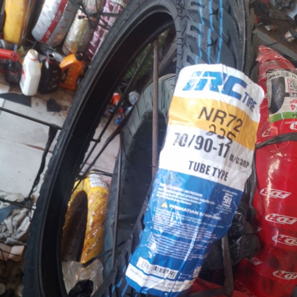 ban luar motor bebek irc 70/90-17 ring velq 17  depan