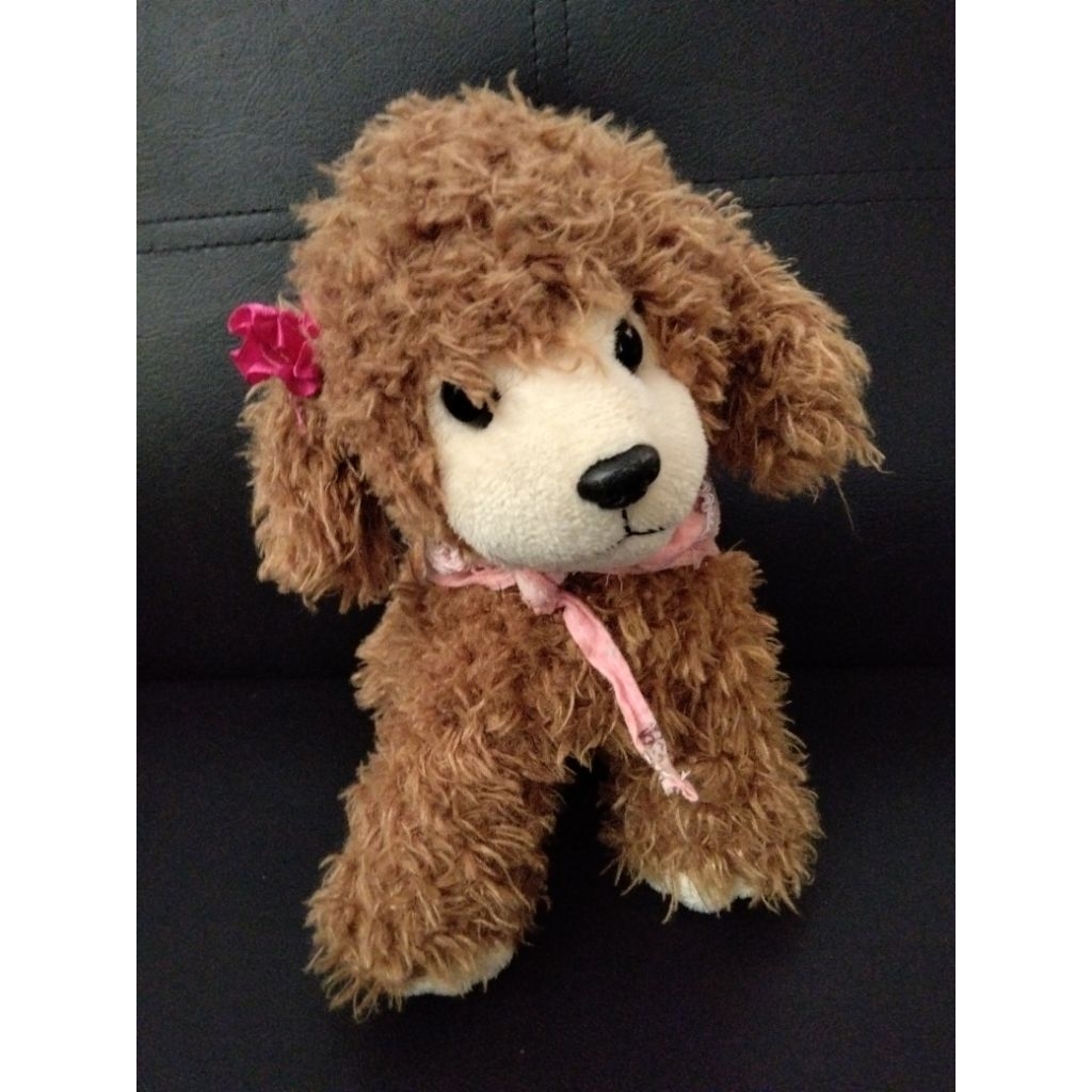 boneka anjing poodle