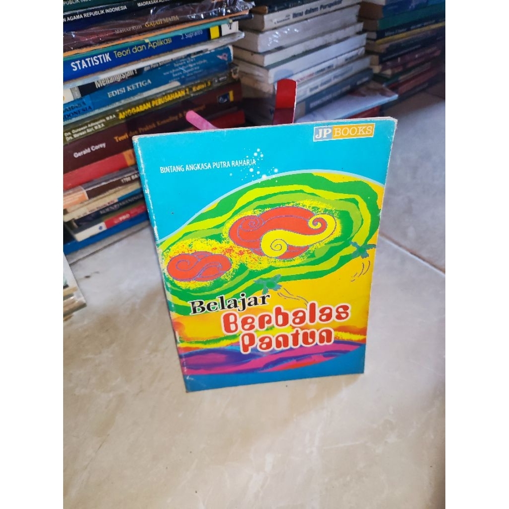 BUKU BELAJAR BERBALAS PANTUN JP.books