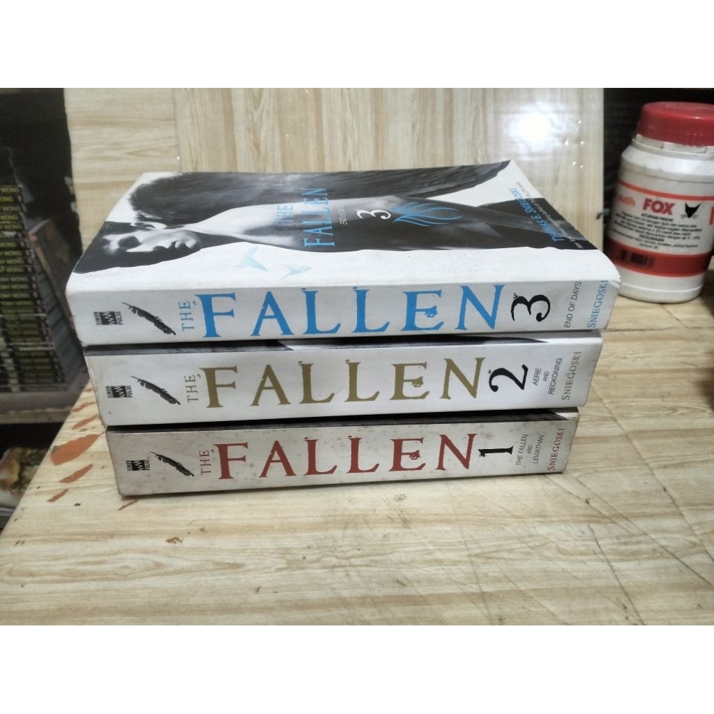 Novel Import THE FALLEN 1-3 By Thomas E Sniegoski