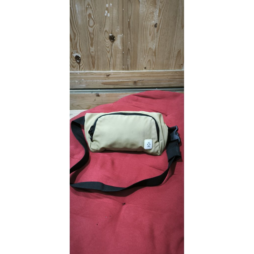 crumpler waistbag tas pinggang