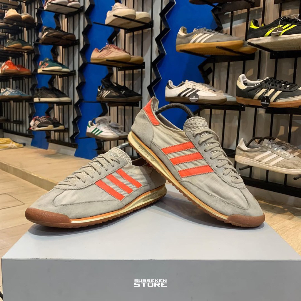 SEPATU KEREN SL 72 GUMSOL 45 1/3(29,0cm)