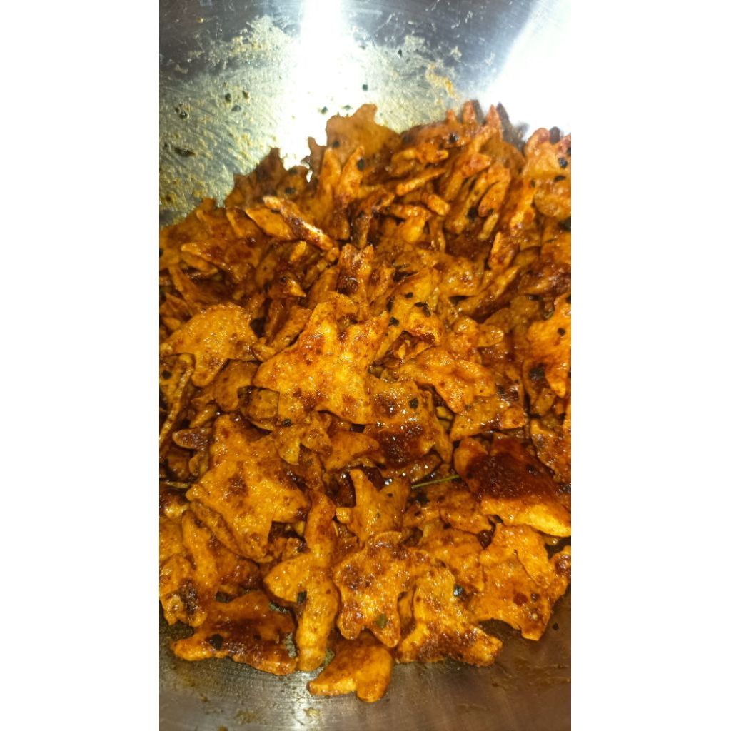 Kripik Sosis bintang krispy