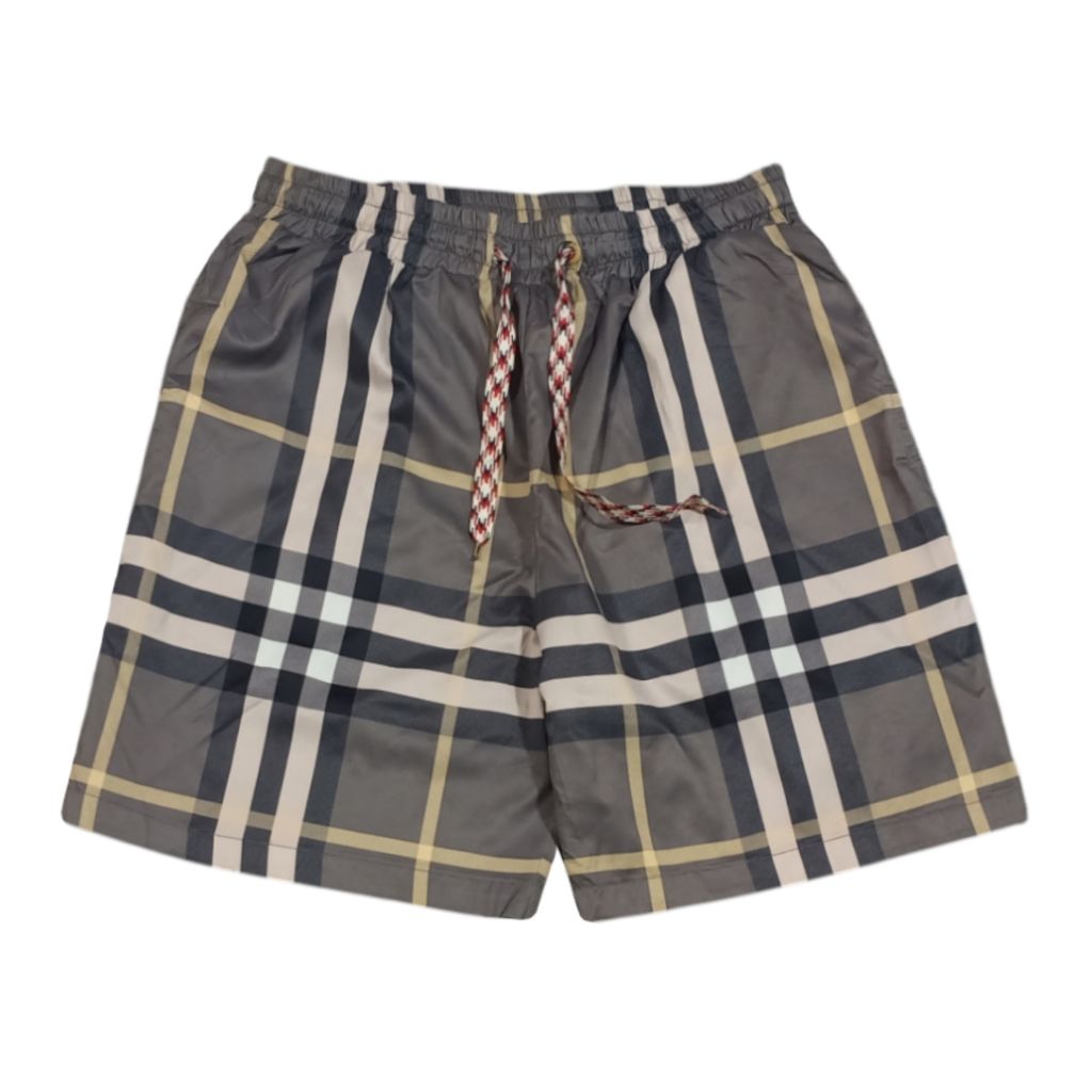 CELANA PENDEK BURBERRY SECOND SIZE L