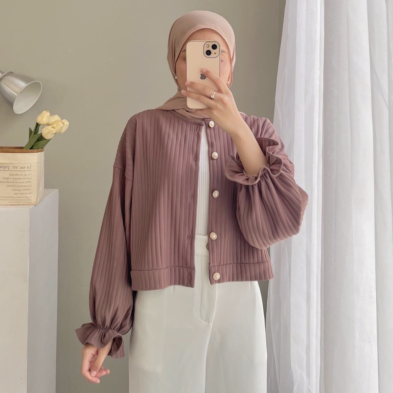 Vintage cardi knit model lengan balon / outer rajut variasi kancing / baju luar crop top / atasan wa
