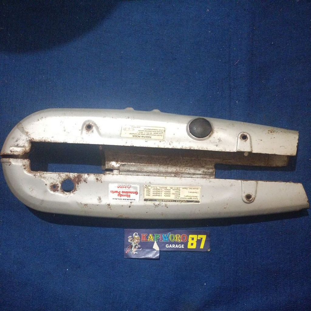 katengkas pelindung rantai Honda karisma D karisma 125 ori