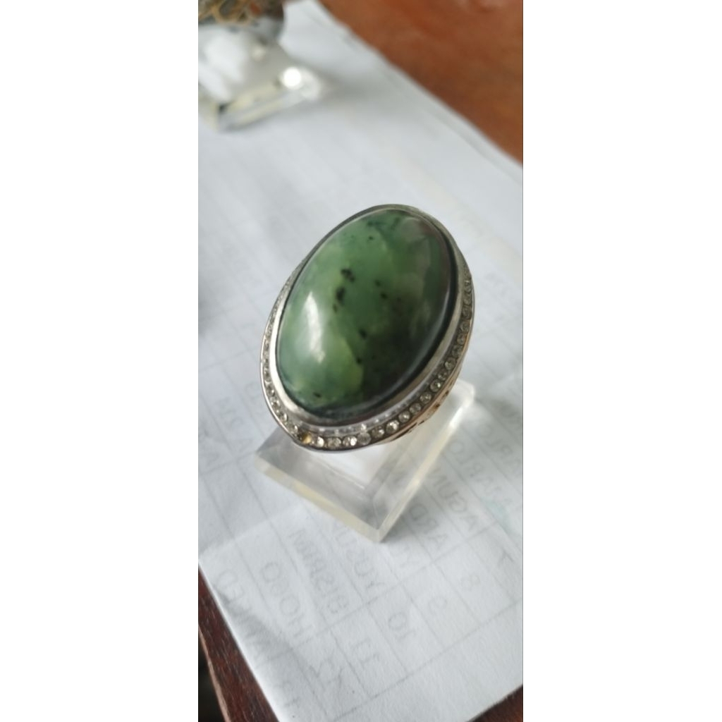 Kalung bahan batu giok aceh