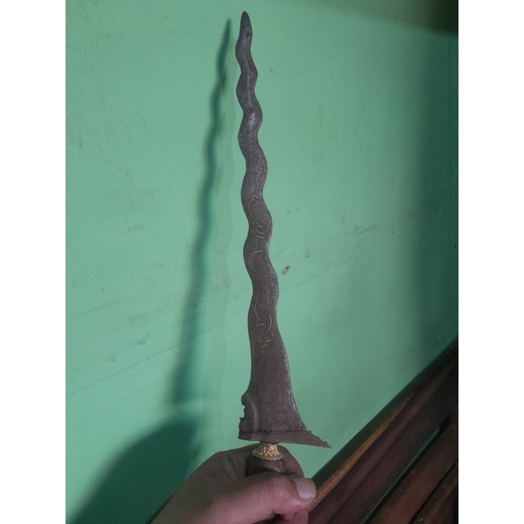 keris omyang jimbe luk kintah rajah