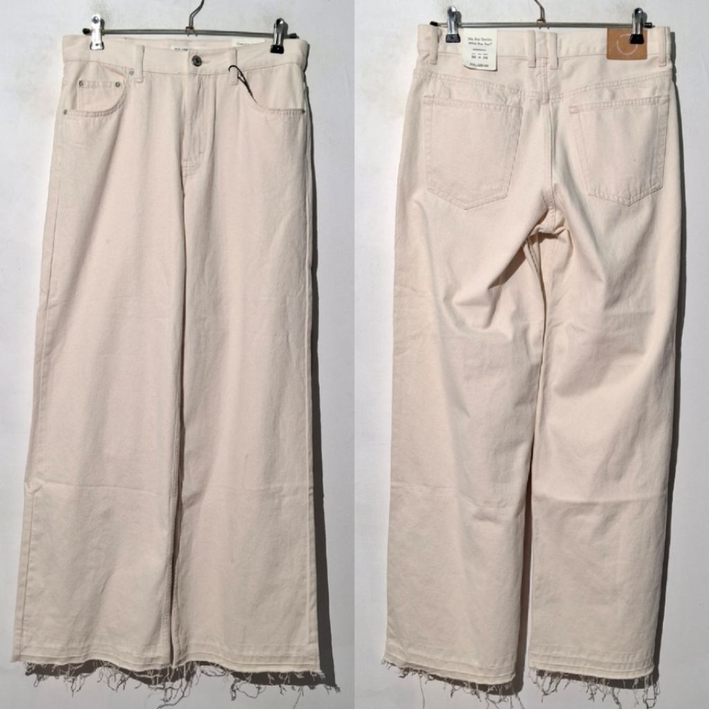PULL&BEAR CELANA DENIM OVERSIZE JEANS OFF WHITE ASLI BARU ORIGINAL