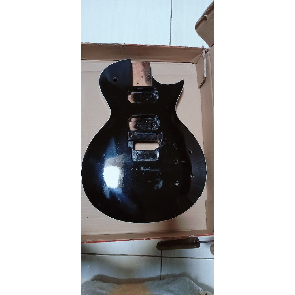 body gitar ltd model updowon