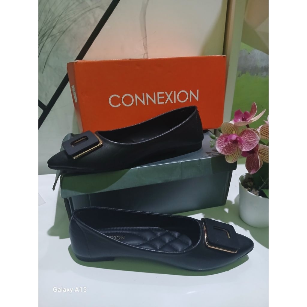 Sepatu Wanita Connexion
