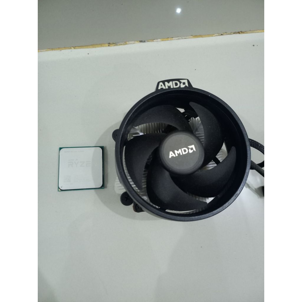 AMD RYZEN 3 1200 PLUS HSF BAWAAN