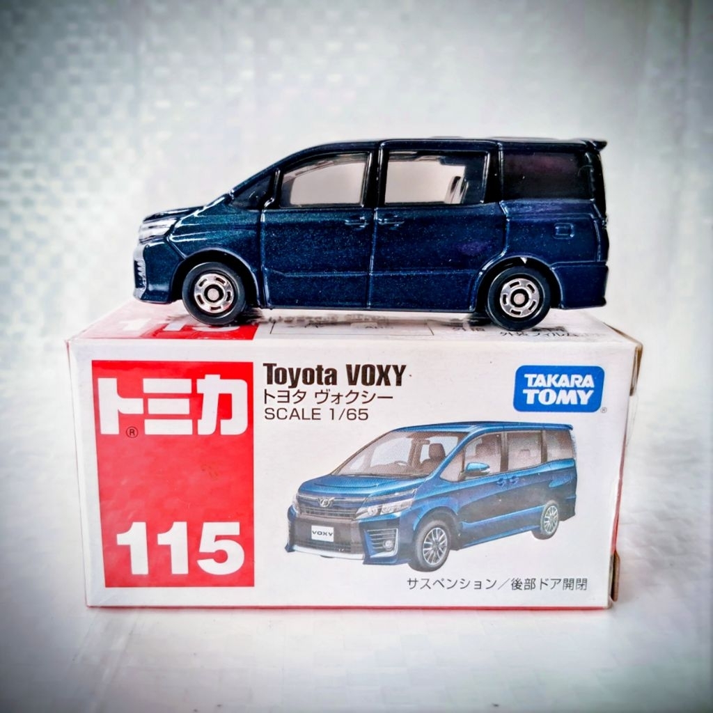Diecast / Mainan / mobilan / Miniatur Tomica Takara Tomy No.115 Toyota Voxy
