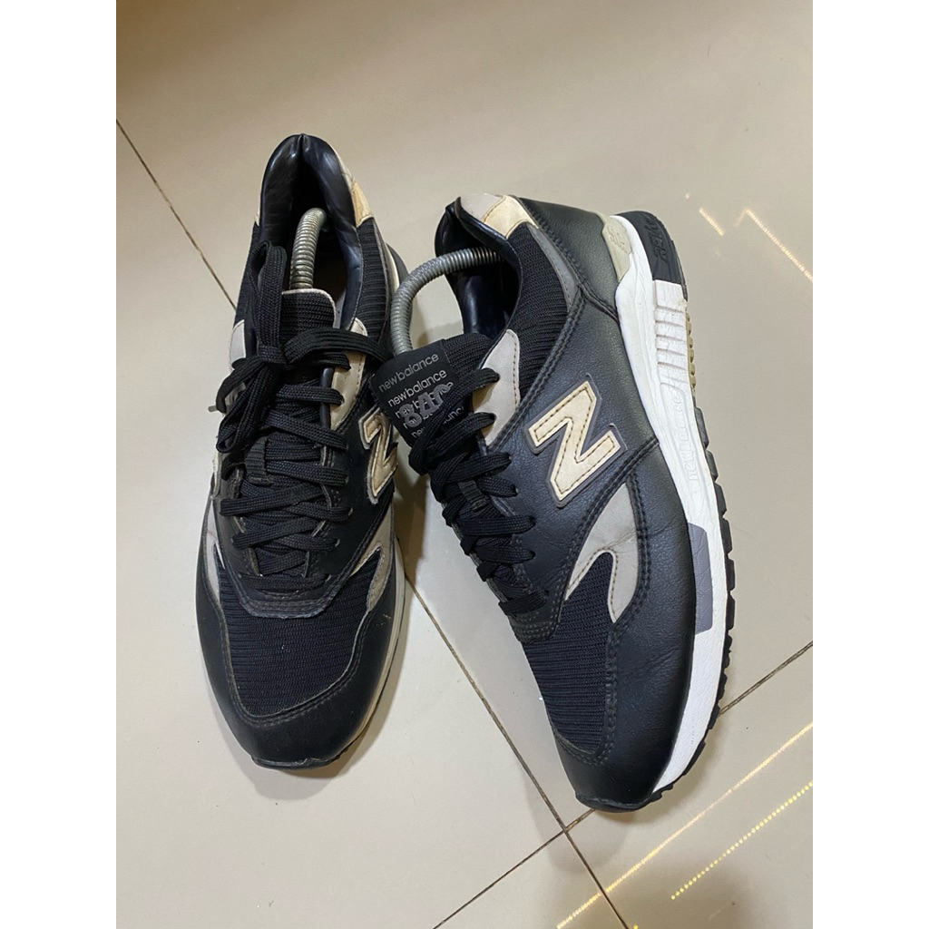 New Balance 840