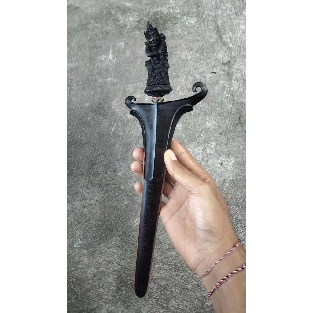KERIS BALI SESELET