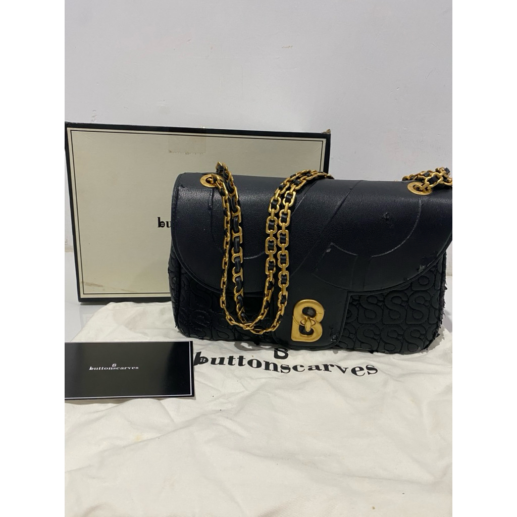 Preloved Buttonscarves Aluna Flip Bag Large BS Box Tas Bag Rantai Gold Black Hitam
