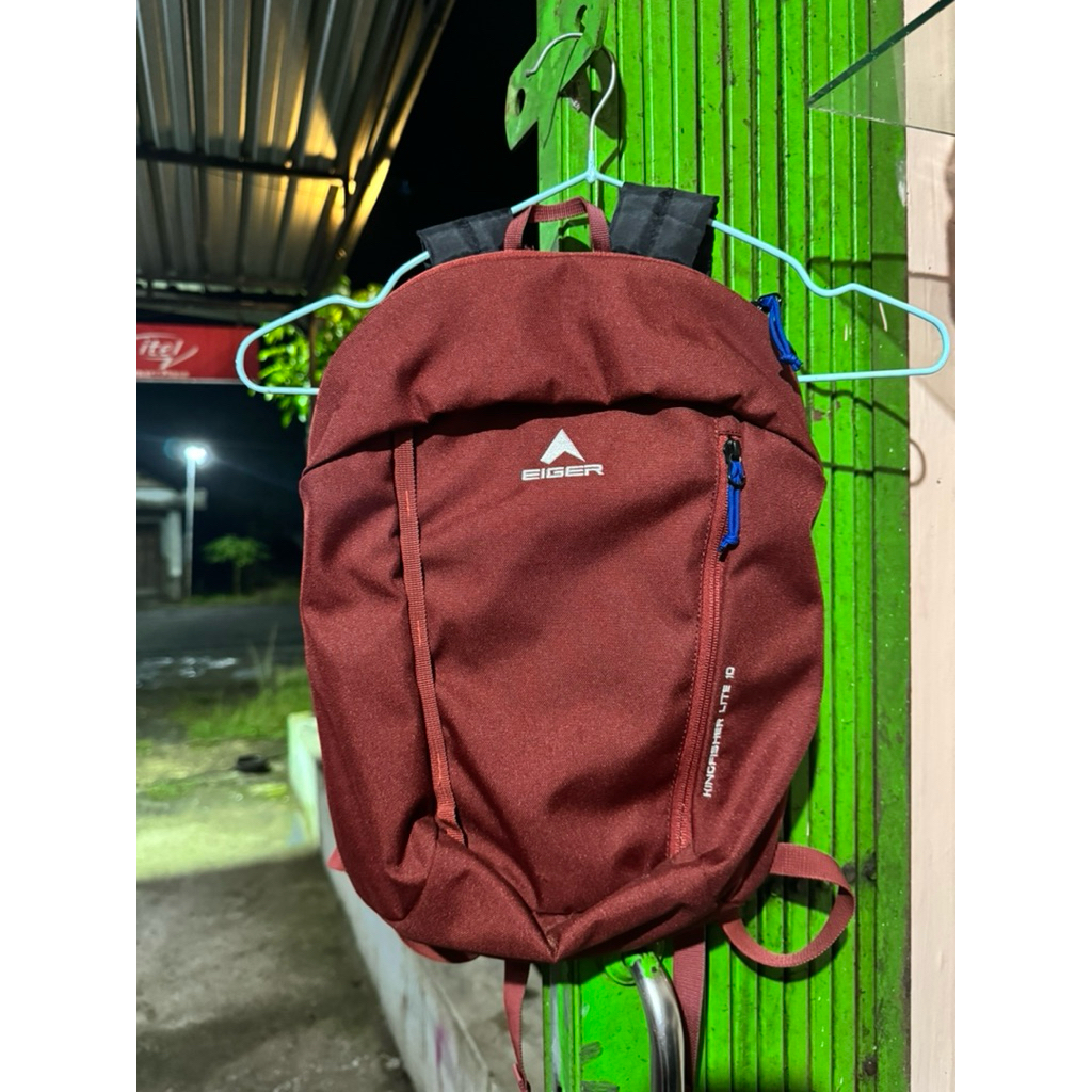 tas eiger 10Liter maroon