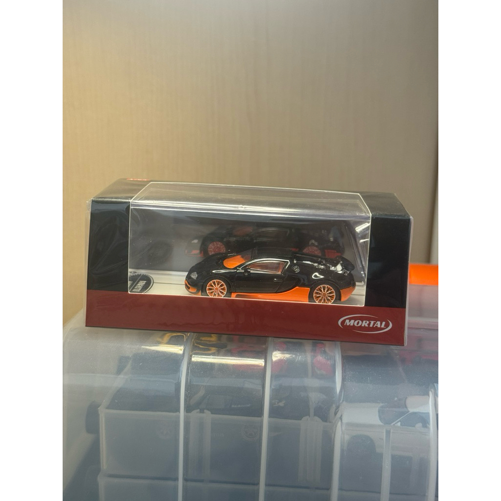 Mortal Model 1/64 Bugatti Veyron