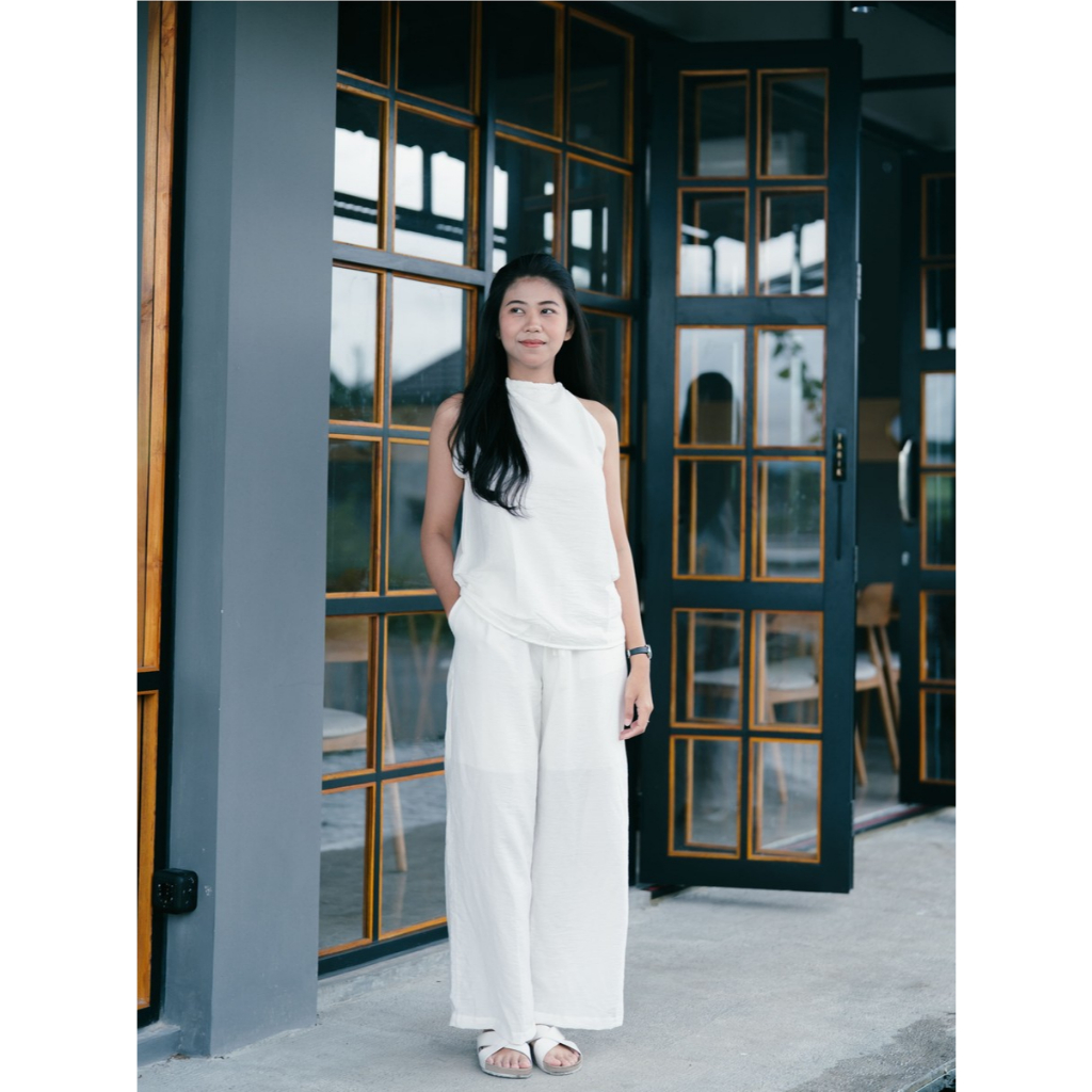 Kyra Halter Neck | Atasan Linen Wanita Premium Halter Neck Halter Blouse