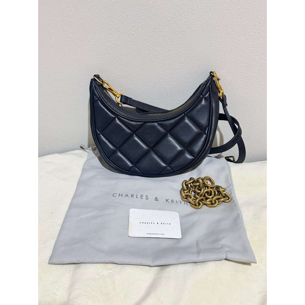 Charles n Keith Bonnie Chain Shoulder and Sling Bag