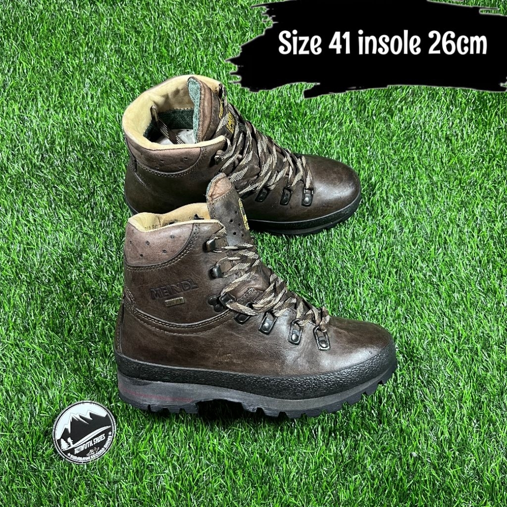 Sepatu Outdoor Gunung Hiking Meindl Size 41